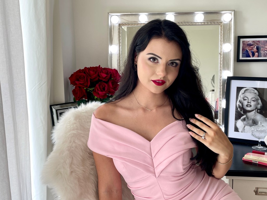 Old Hollywood makeup&nbsp;look