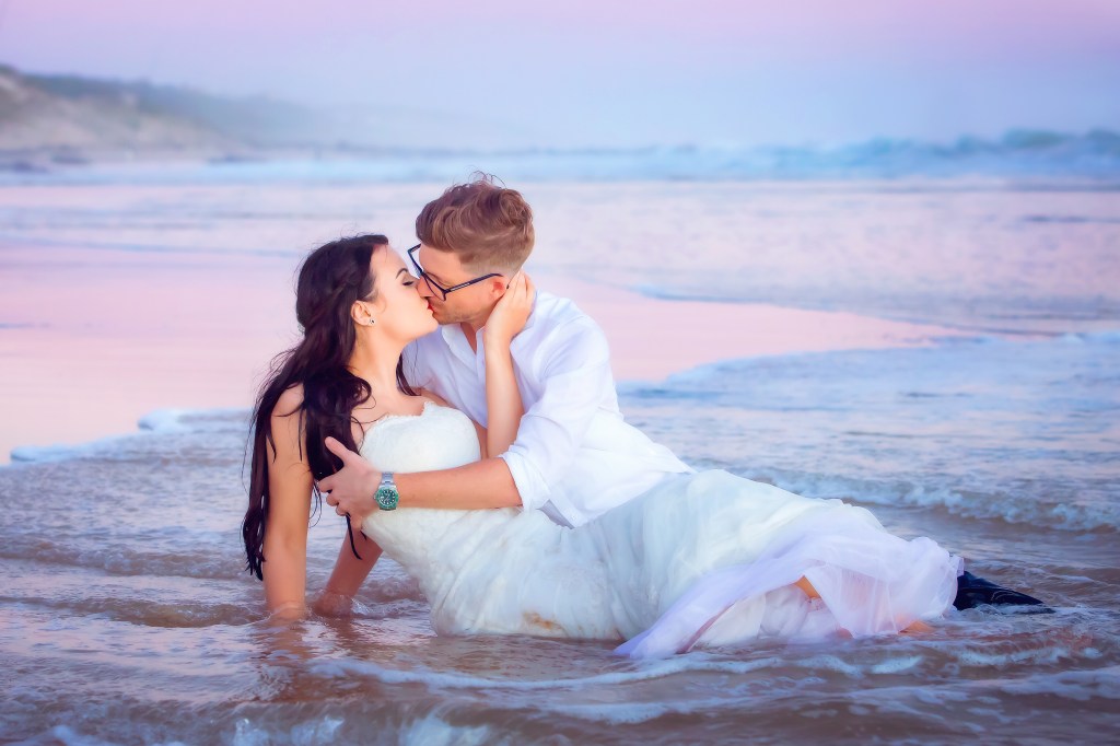 Real bride wedding photos inspiration beach and destination wedding